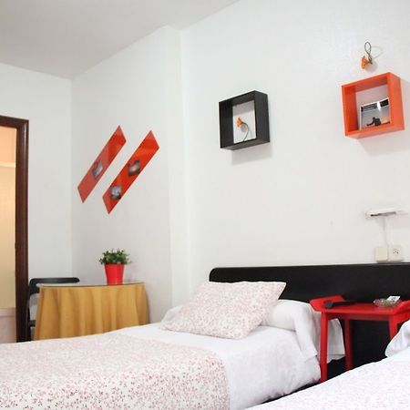 Pension Las Rias A Coruna Exterior photo