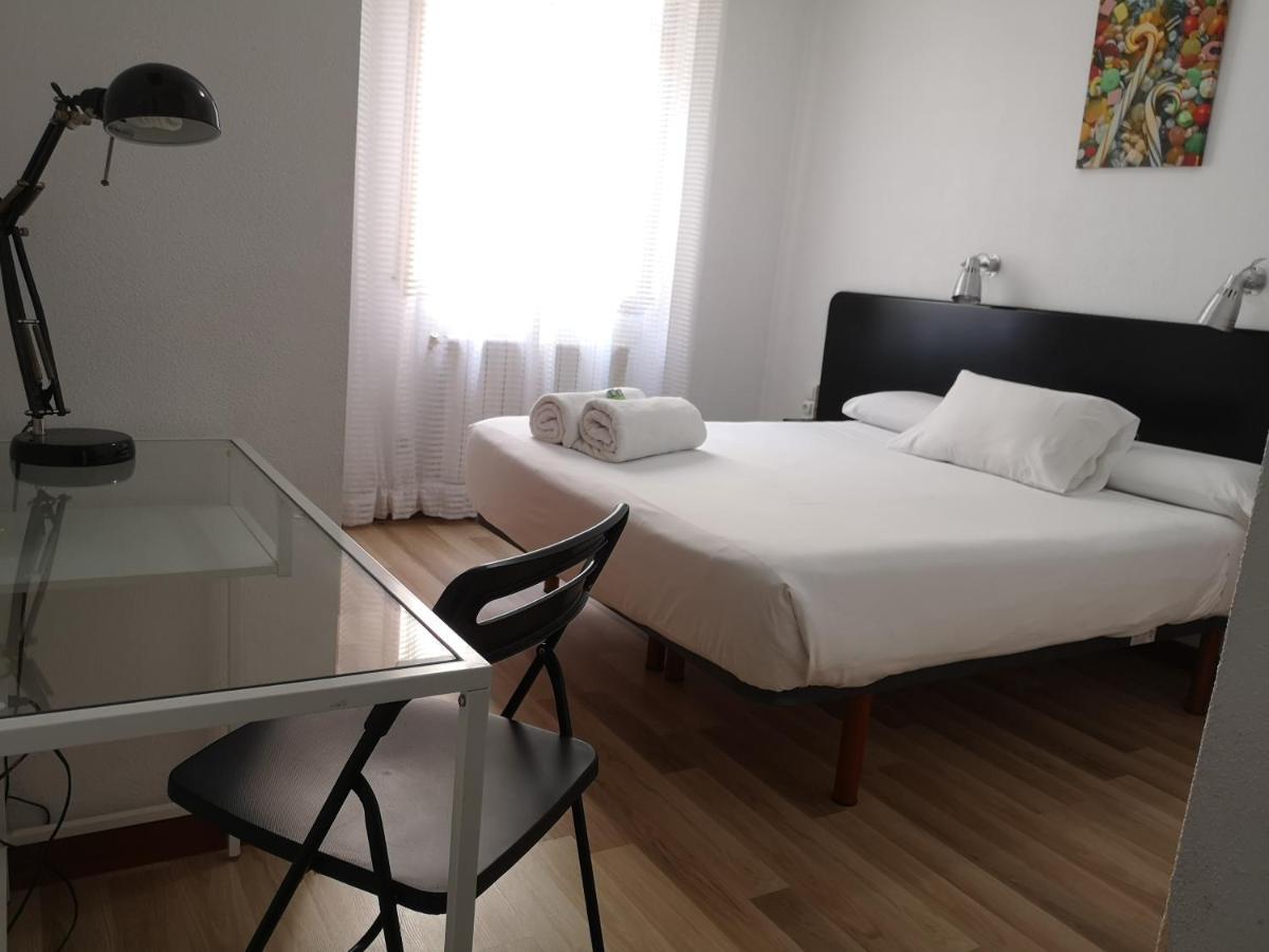 Pension Las Rias A Coruna Exterior photo