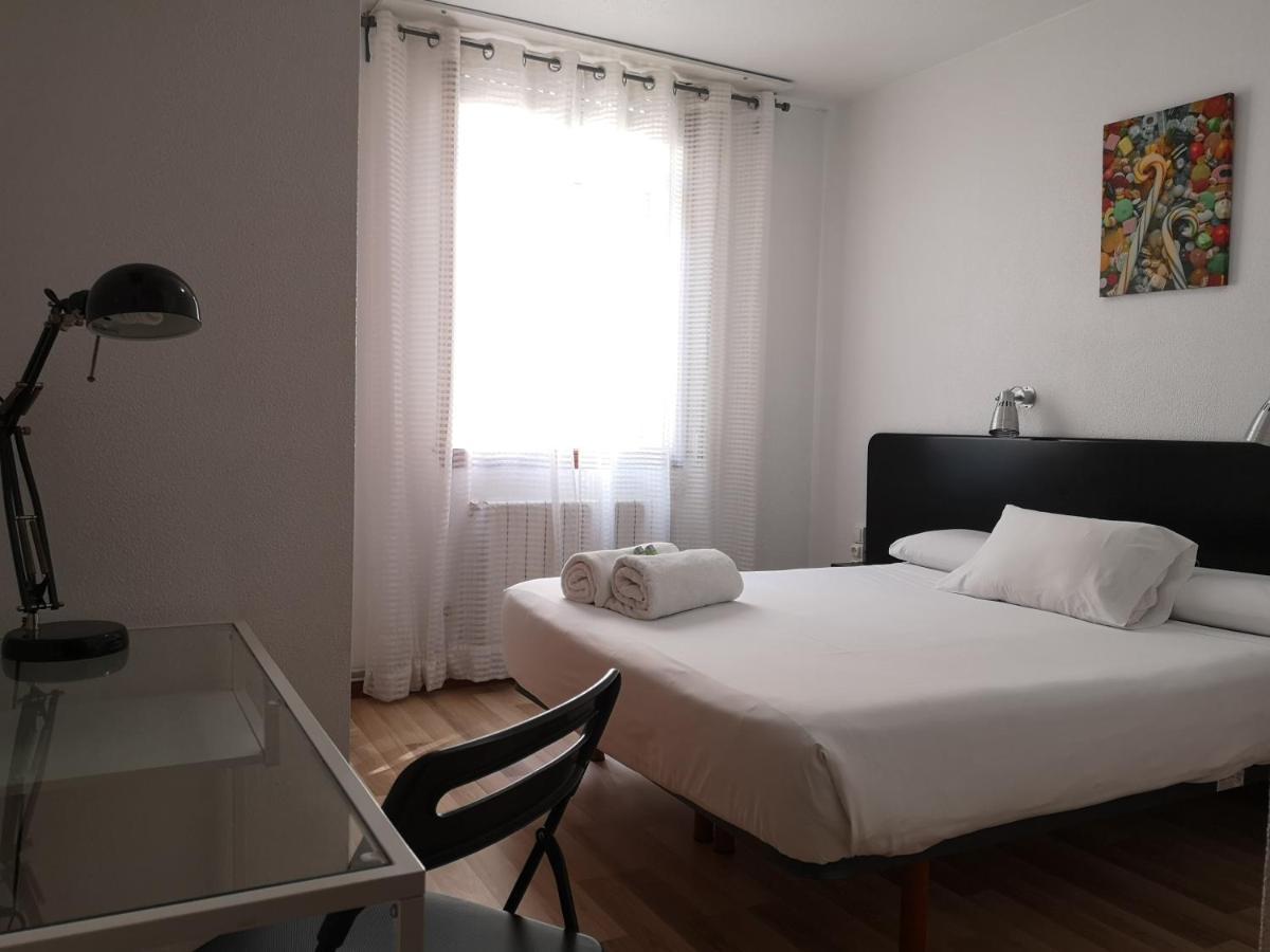 Pension Las Rias A Coruna Exterior photo