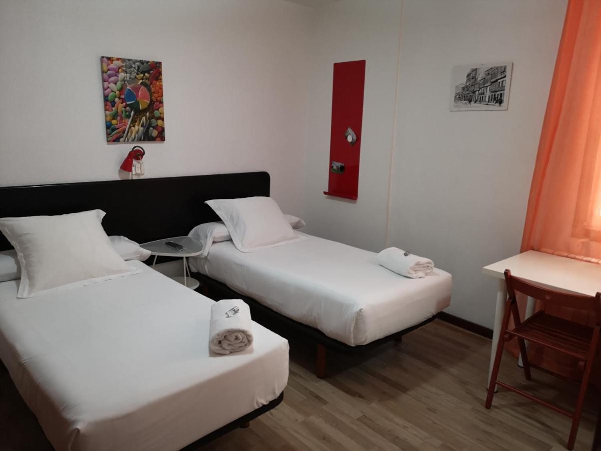 Pension Las Rias A Coruna Exterior photo